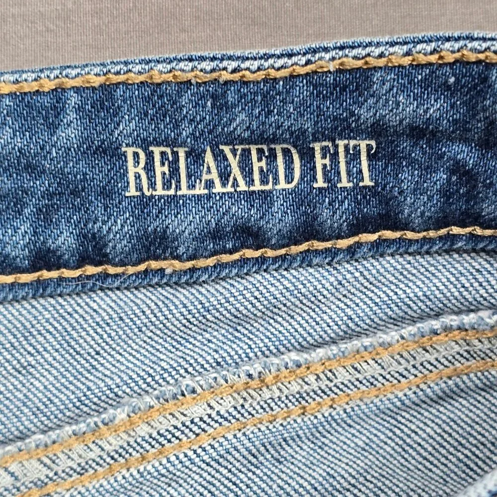 Natural Reflections Size 12 Denim Cutoff Frayed Relaxed Fit Blue Jean Shorts - Picture 3 of 5